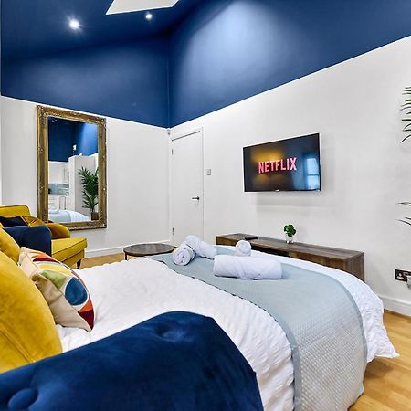 Spacious Contemporary 2 Bed Flat, Central ลอนดอน ภายนอก รูปภาพ