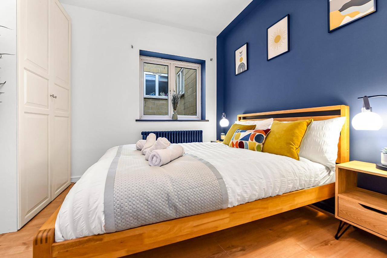 Spacious Contemporary 2 Bed Flat, Central ลอนดอน ภายนอก รูปภาพ